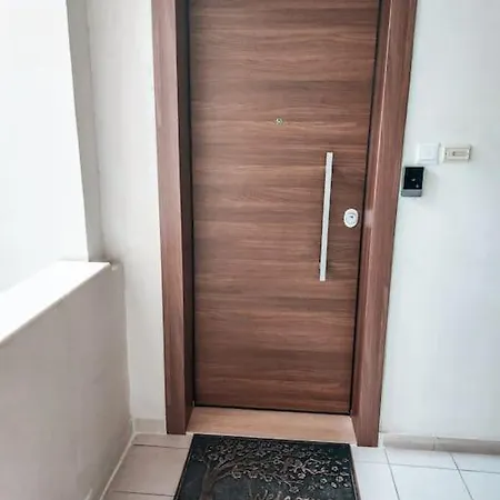 Iris Apartment Levádeia Exterior foto