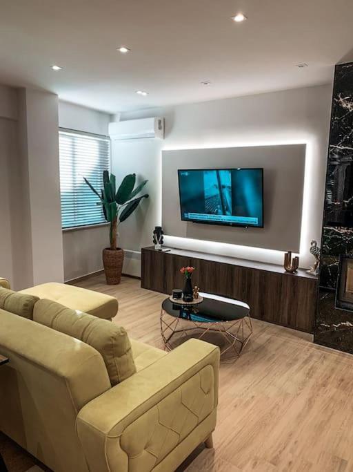 Iris Apartment Livadeia