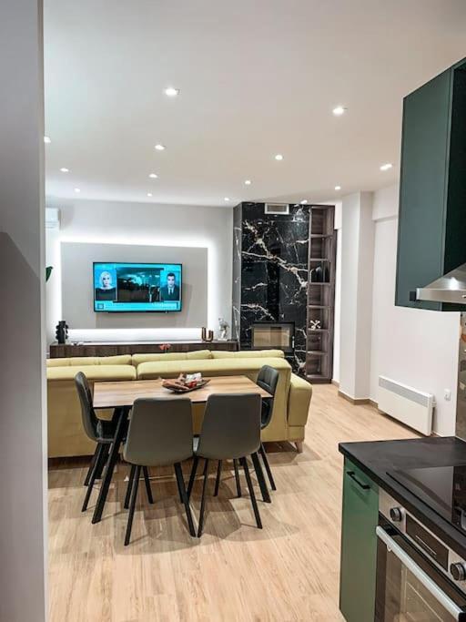Iris Apartment Livadeia